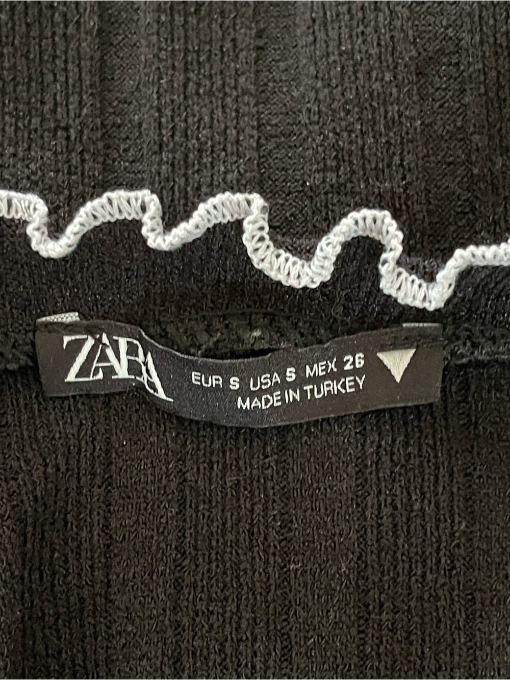 Zara Black Short Sleeve Lettuce Trim Ribbed Summer Cropped Top  Size Small EUC - Picture 5 of 5